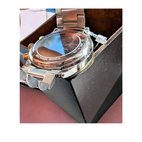 NWT Michael Kors Chronograph Crystal Watch Gold Silver MK6188 Brinkley - Picture 8 of 8